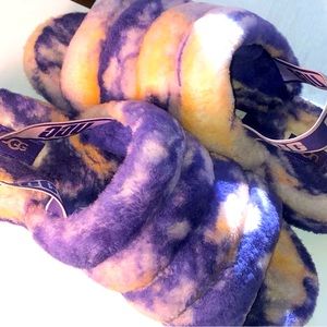 Ugg fluff yeah slides size 10 in women’s